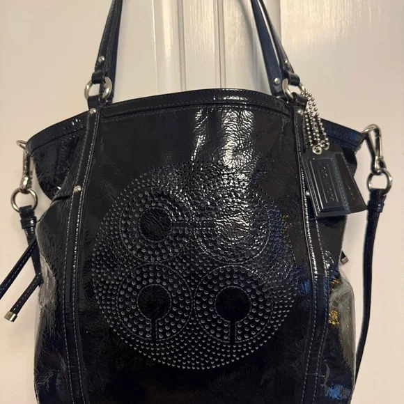 Like New Coach 🔥 Vintage Audrey Patent Leather Navy Tote Shoulder Bag - Picture 4 of 14